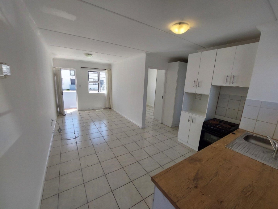 1 Bedroom Property for Sale in Maitland Western Cape